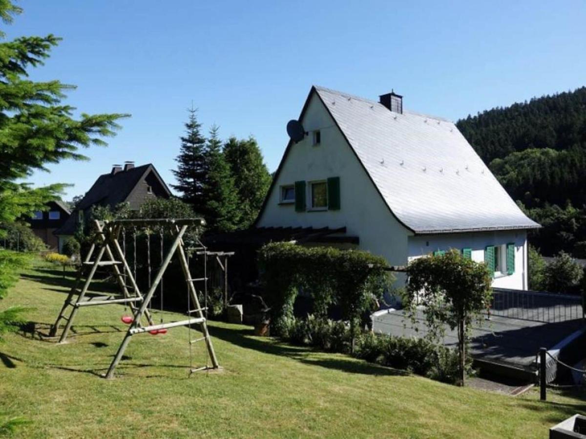 Holiday Home With Terrace In Sauerland 브릴온 외부 사진